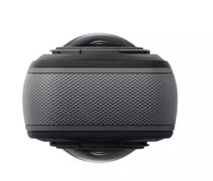 Экшн-камера Insta360 X5